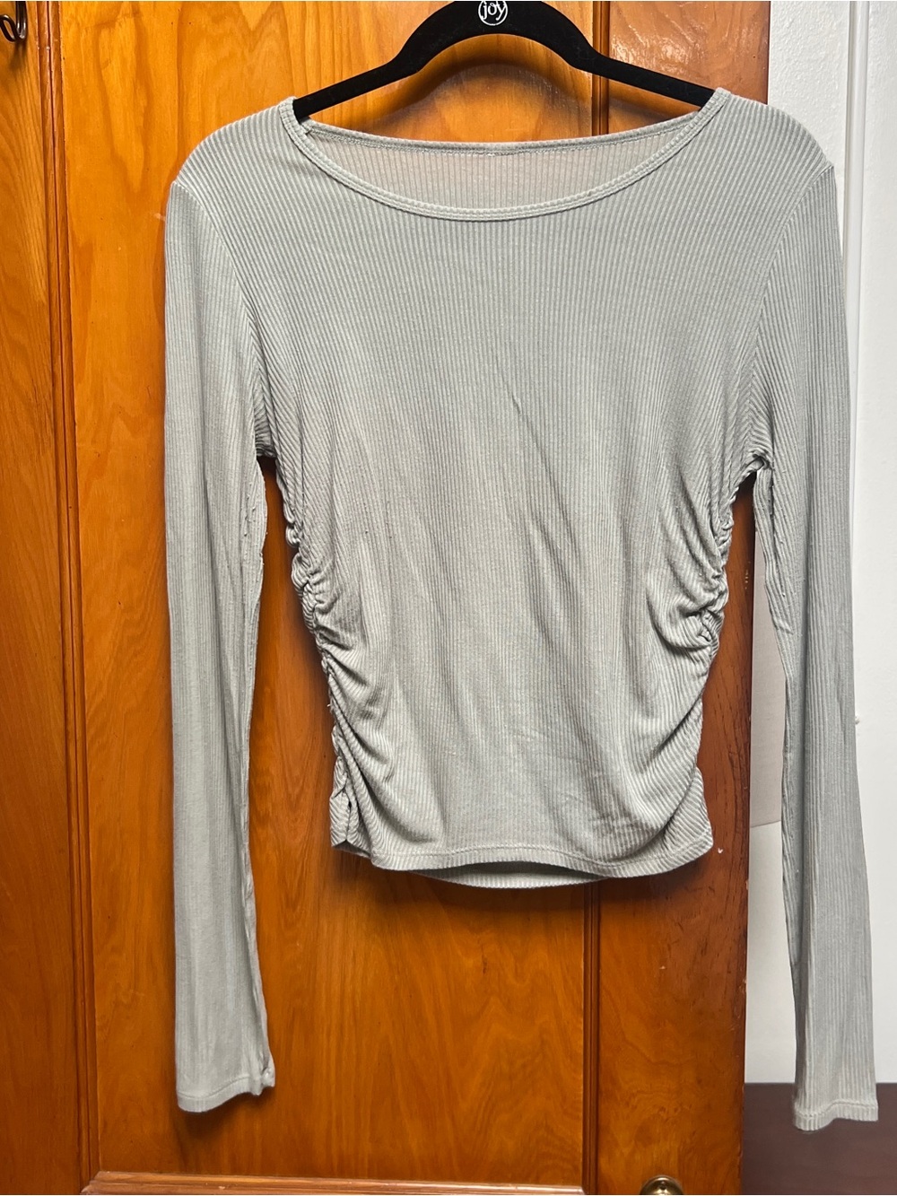 Alo Yoga Long Sleeve Ruched Ribbed Top - Light Greenish Blue L